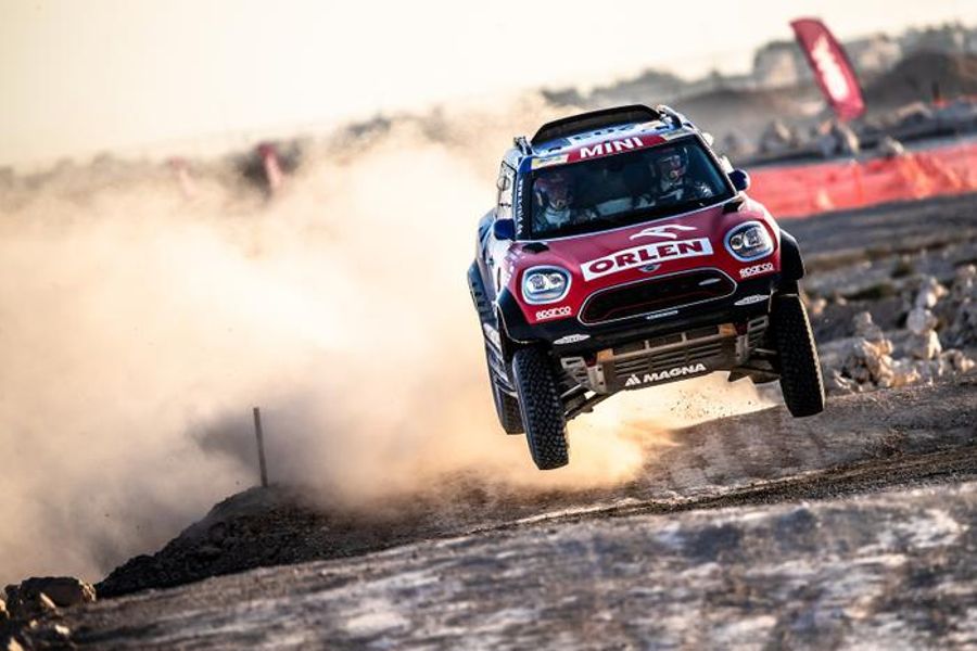MINI secures win at Qatar Cross Country Rally 