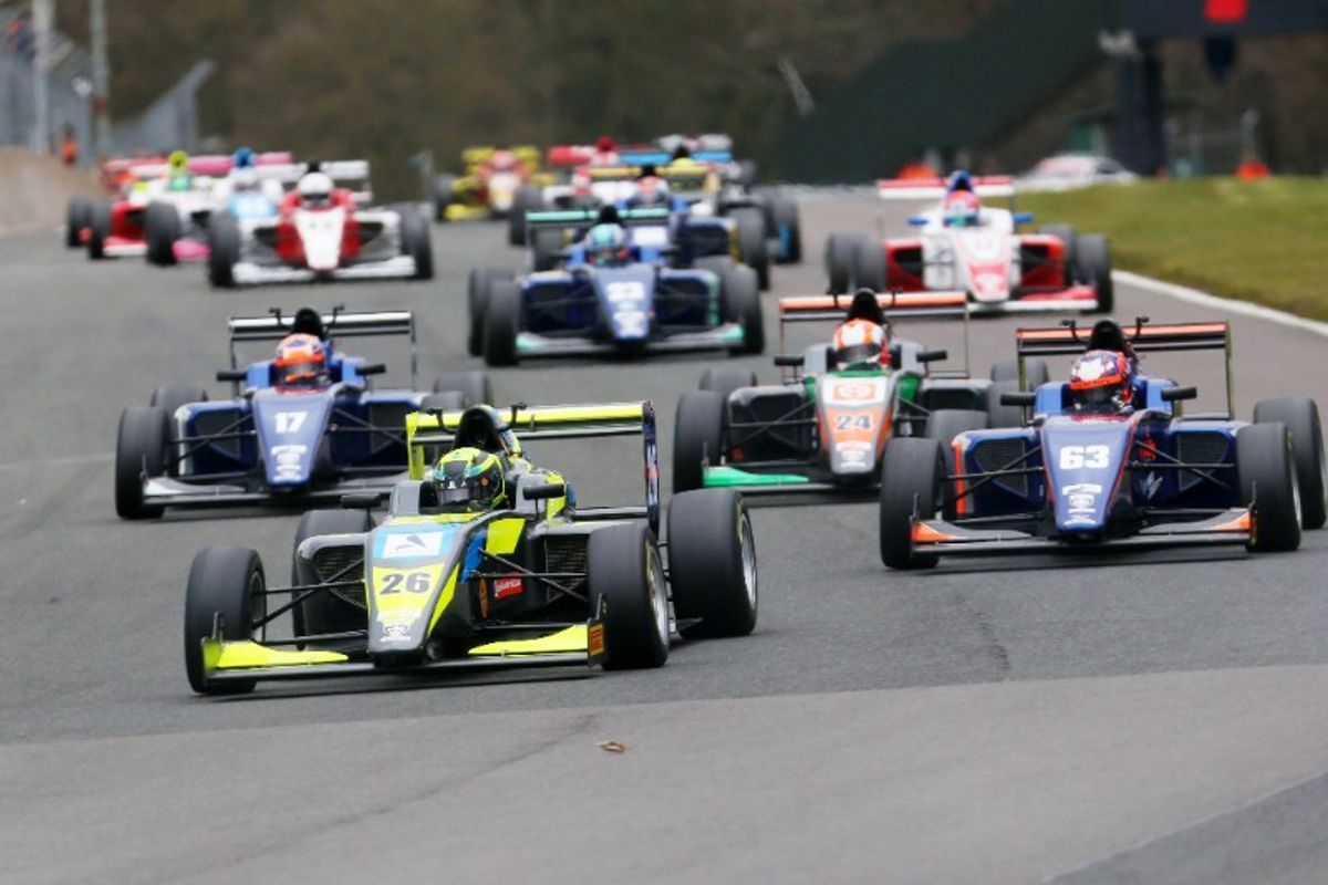 BRDC British F3 youngsters rev up for Rockingham