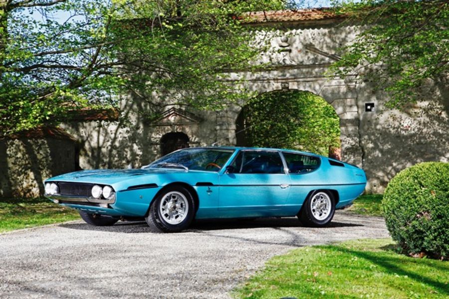 €20 million auction for COYS in Monaco, features an Espada S1