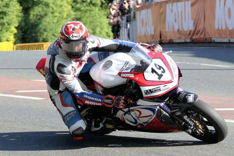 Steve Mercer completes Jackson Racing line-up at TT 2018
