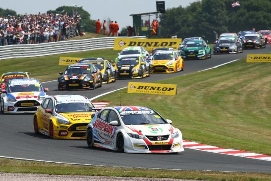 Matt Simpson claims debut BTCC victory at Oulton Park