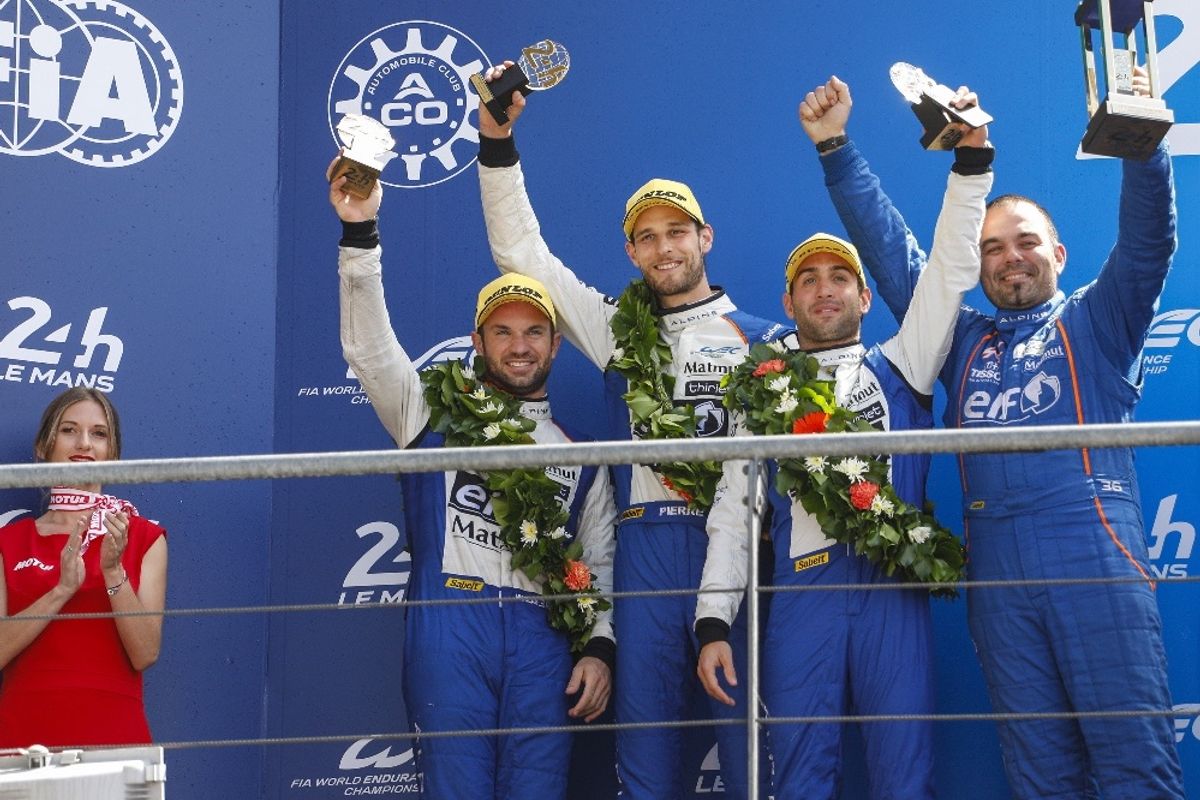 Le Mans: Signatech Alpine Matmut celebrates podium anniversary 
