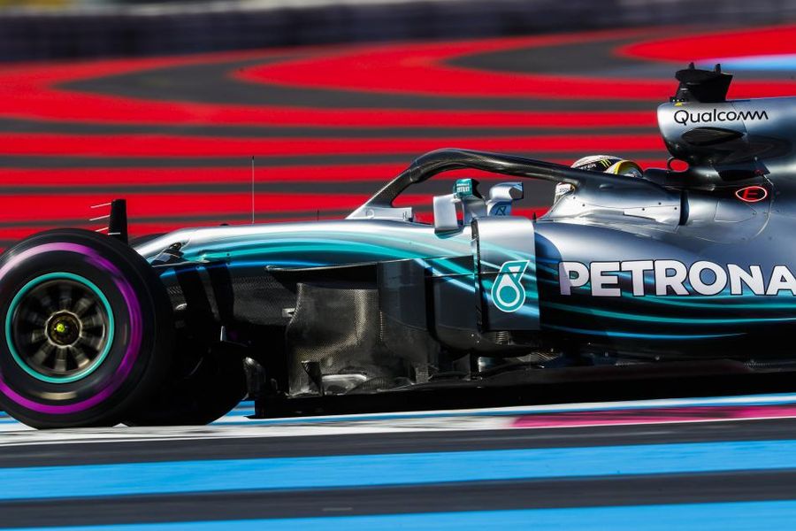 Hamilton sets the pace at Paul Ricard