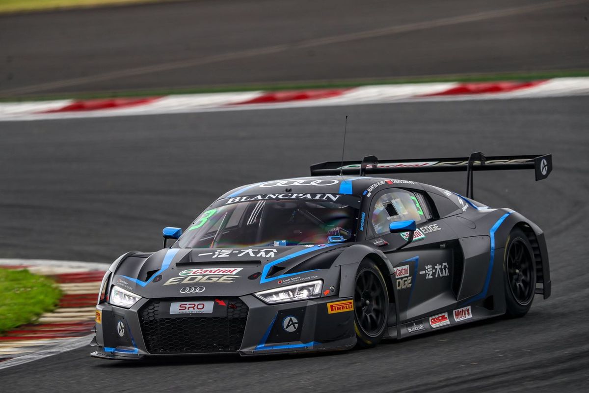 Absolute Racing take hard fought points at Fuji Blancpain GT Asia