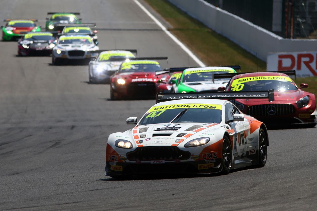 Aston Martin drivers fight back to claim Silverstone 500 glory