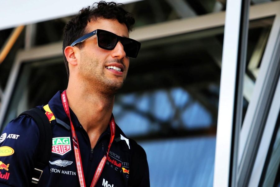 Daniel Ricciardo to leave Aston Martin Red Bull Racing 