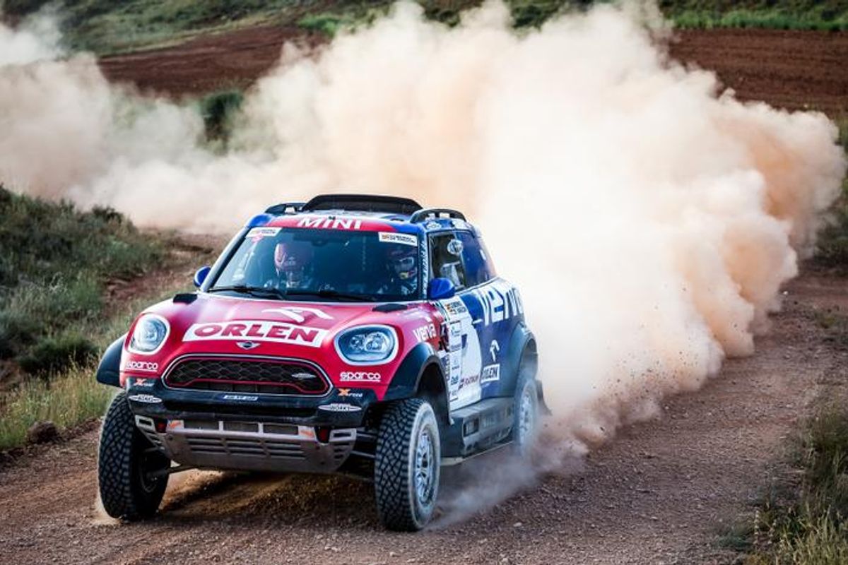 Two MINI John Cooper Works Rally to participate at Hungarian Baja