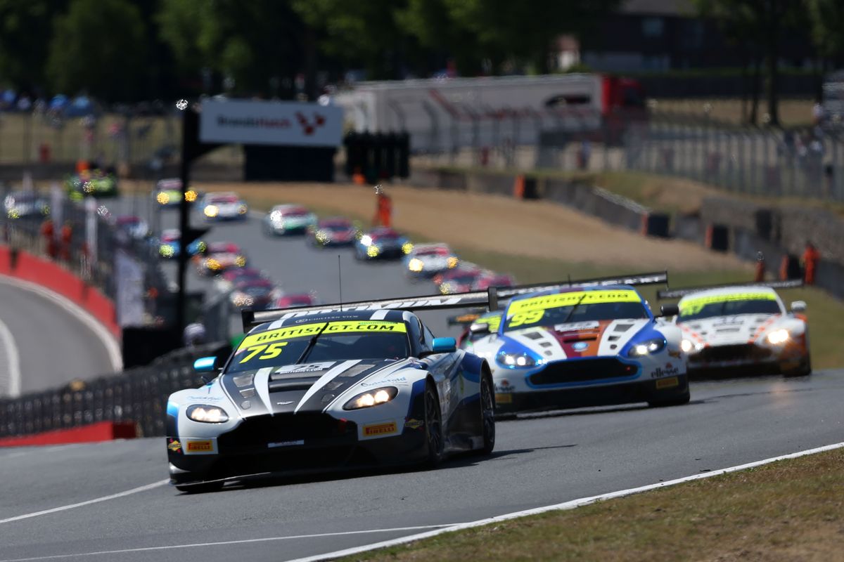 Optimum Motorsport take Brands Hatch glory and British GT Championship lead