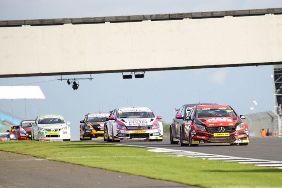 Adam Morgan scores maiden BTCC pole