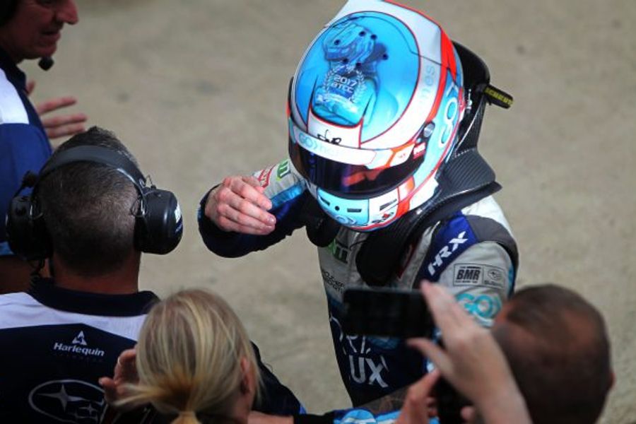 Sutton wins as BTCC title battle intensifies