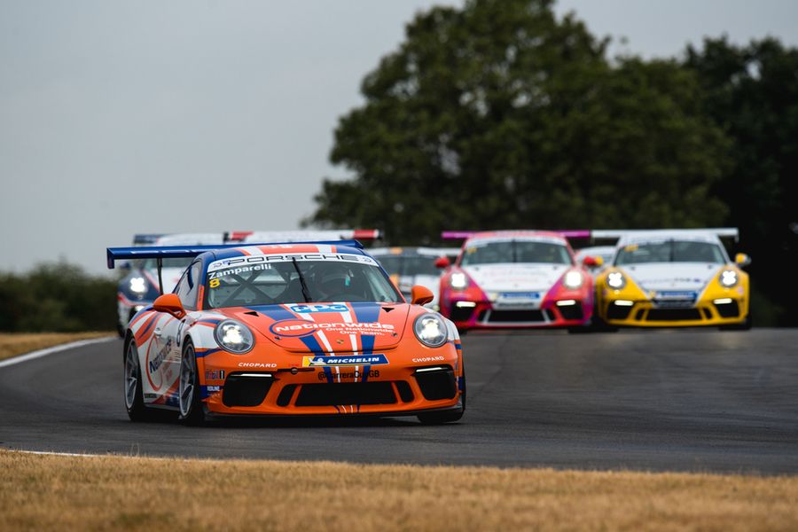 Tight at the top as Carrera Cup championship battles head to unpredictable Knockhill