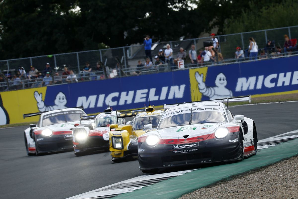 Podium for Porsche at Silverstone WEC, victory in the GTE-Am