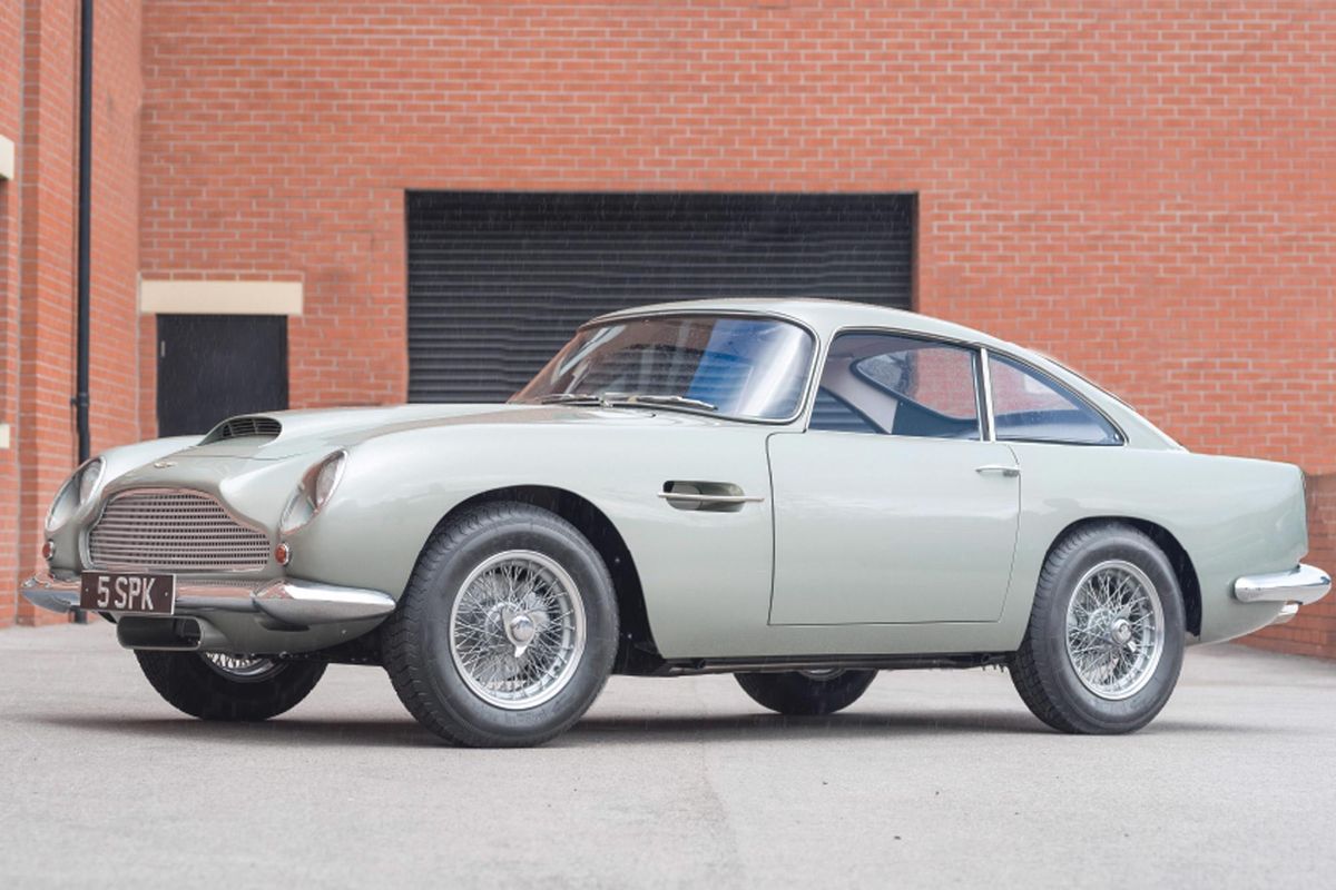 Aston Martin DB4GT Restored to perfection by Adrian Johnson to be shown at Hampton Court Palace