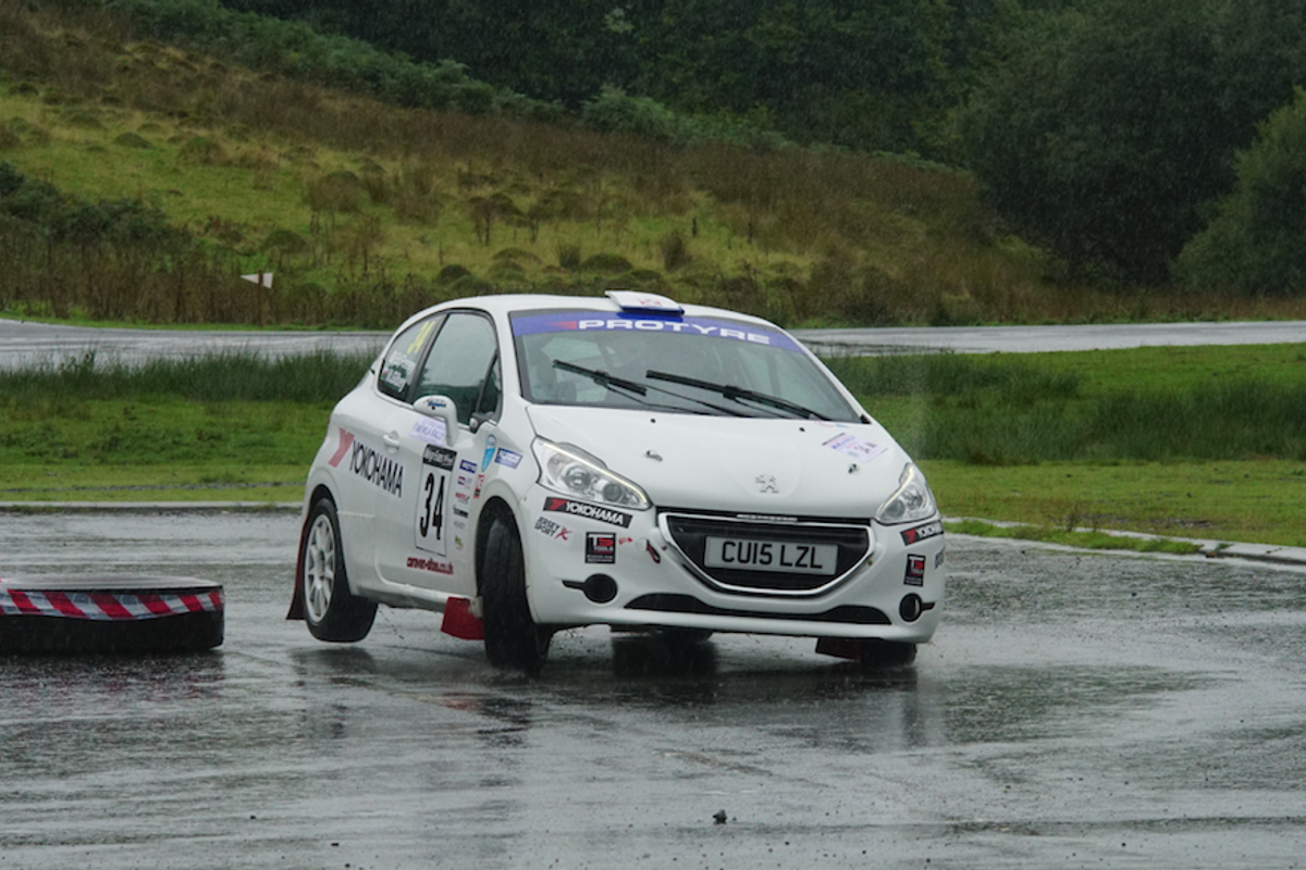 Fossey produces Mewla magic in Wales to claim R2 title