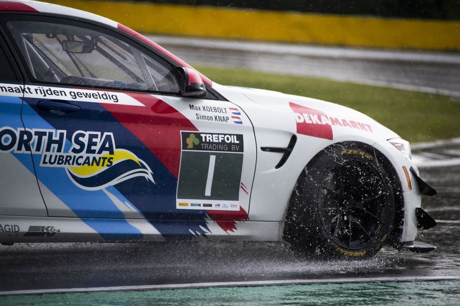 MDM Motorsport wins rain-drenched opening Budapest GT4 race