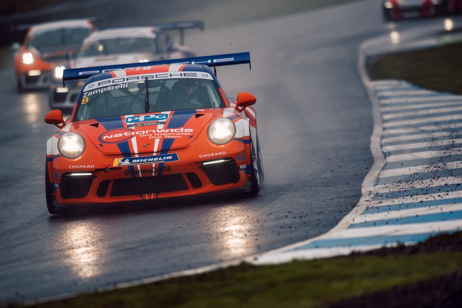 Porsche Carrera Cup Championship fights enter crucial stage at Silverstone