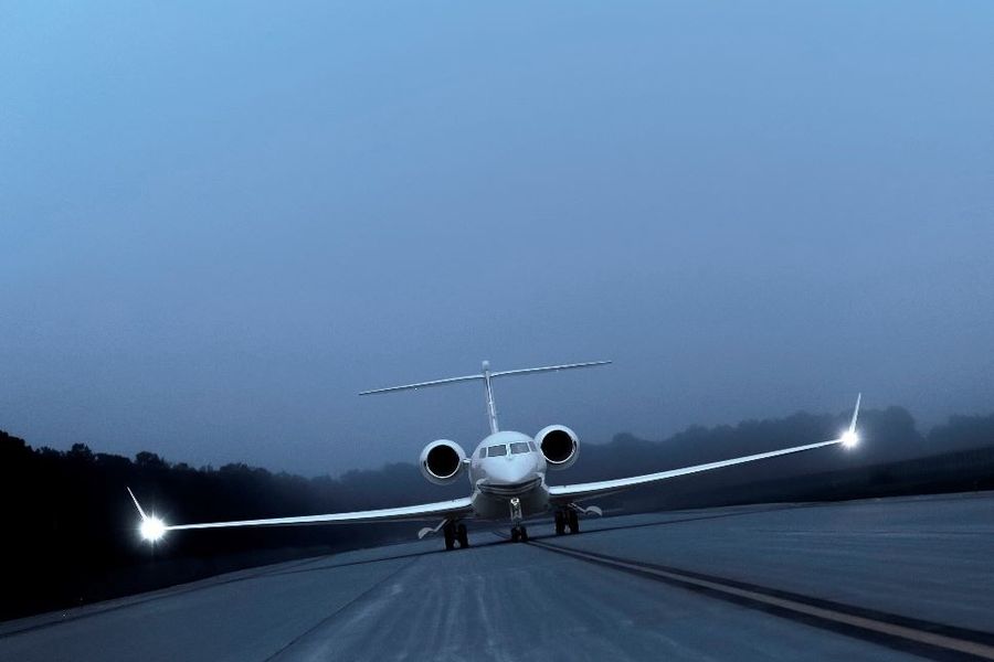 Tailwinds and a warm breeze stirs business aviation market