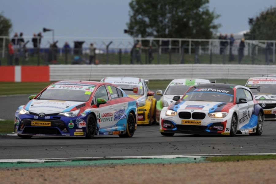 Tom Ingram's win takes BTCC title fight to the wire