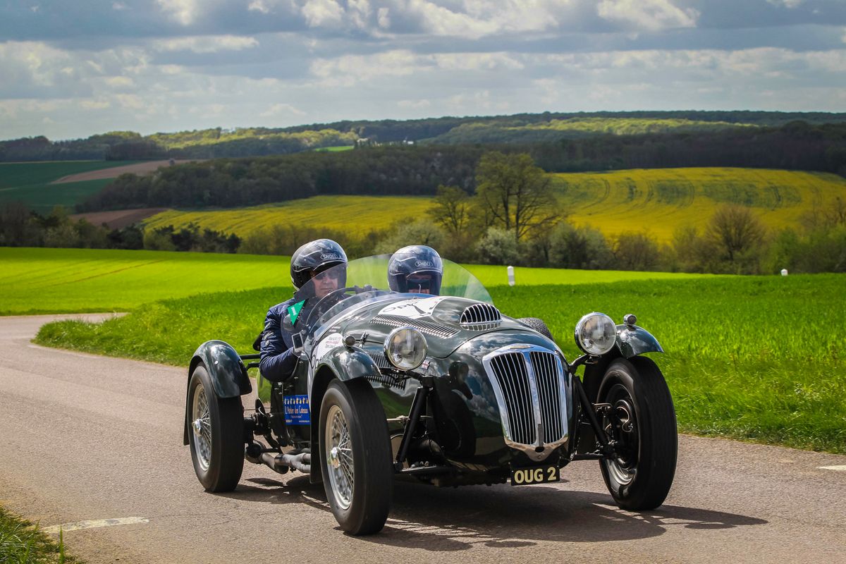 Entries for the Tour Auto Optic 2ooo now open