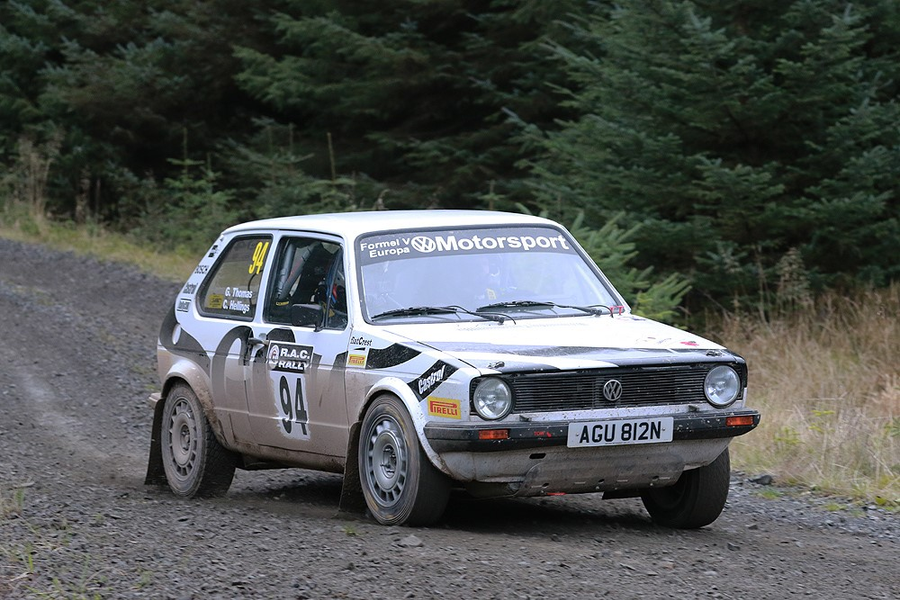 Competitors rush to 2019 Roger Albert Clark Rally