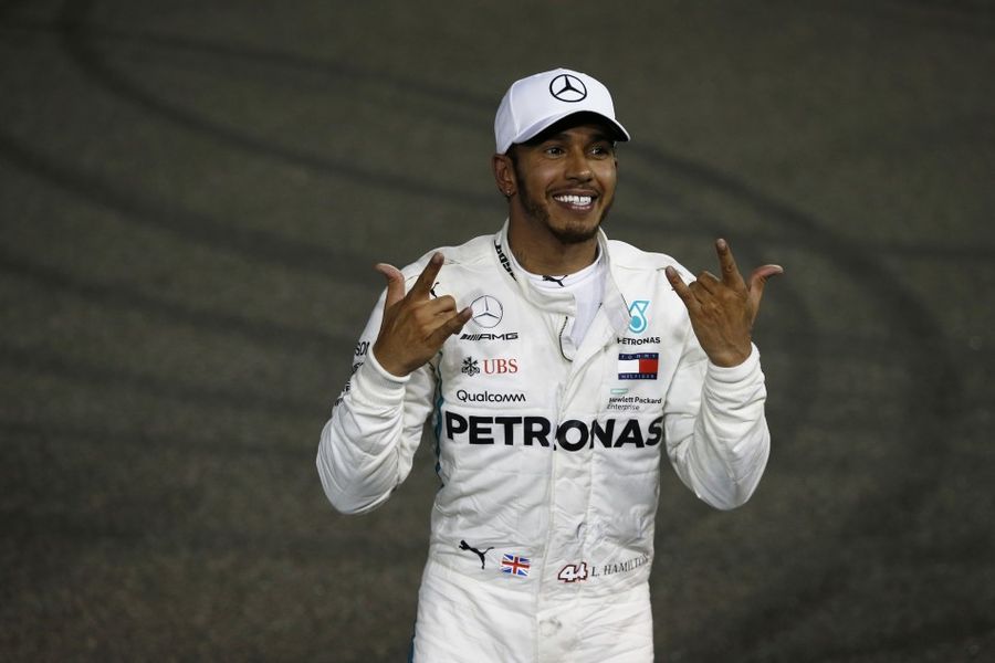 Hamilton signs of the season in style with Abu Dhabi win