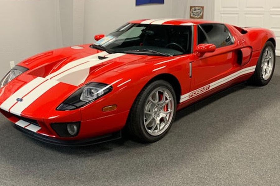 2005 Ford GT consigned to Mecum Sale this Saturday