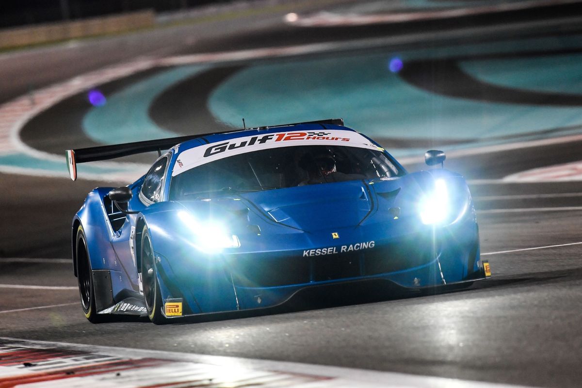 A women-only Ferrari at the Gulf 12 Hours