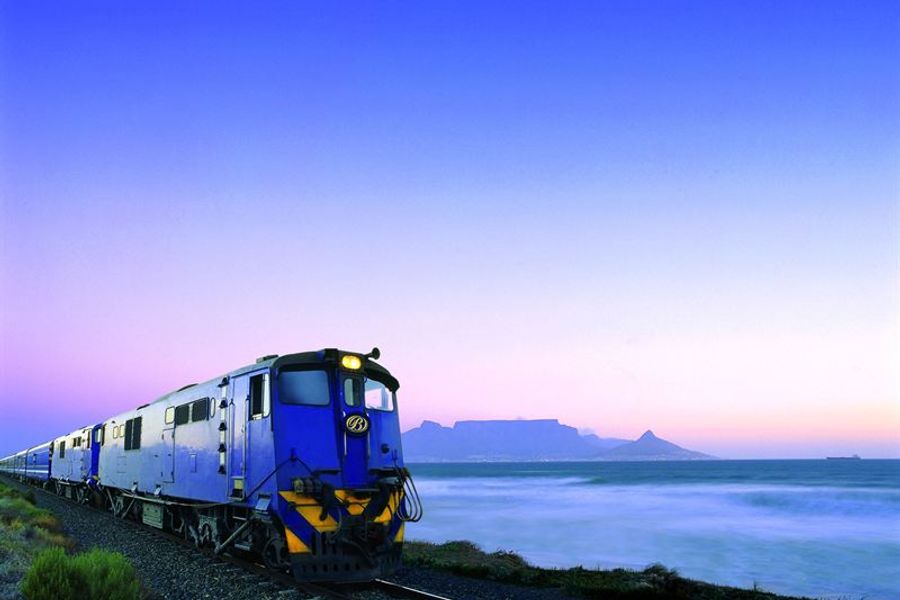Cast off the winter blues aboard South Africa's Blue Train for an unforgettable experience