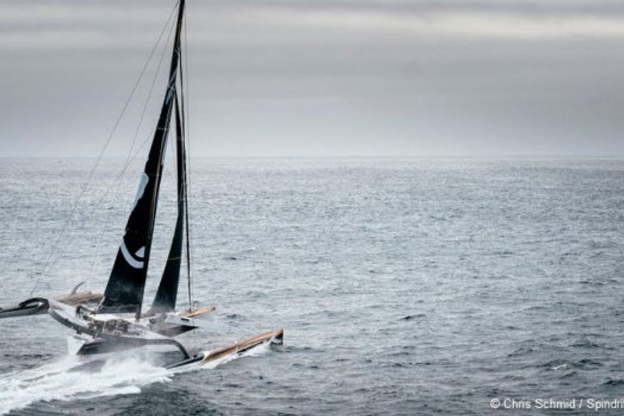 Spindrift ready for Jules Verne attempt