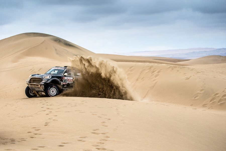 Mini maintains second on the Dakar; Peterhansel retires from Stage 9 due to racing incident