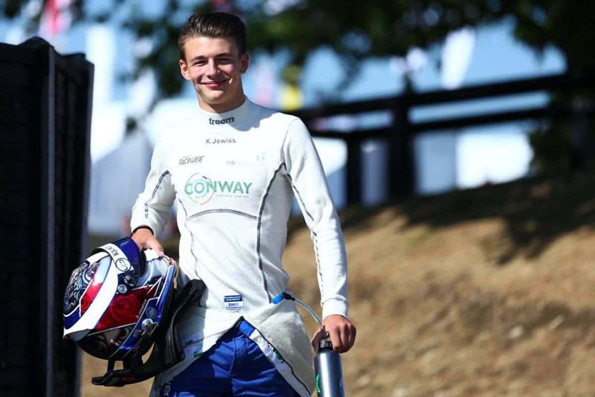 British F4 champion Kiern Jewiss graduates to British F3 