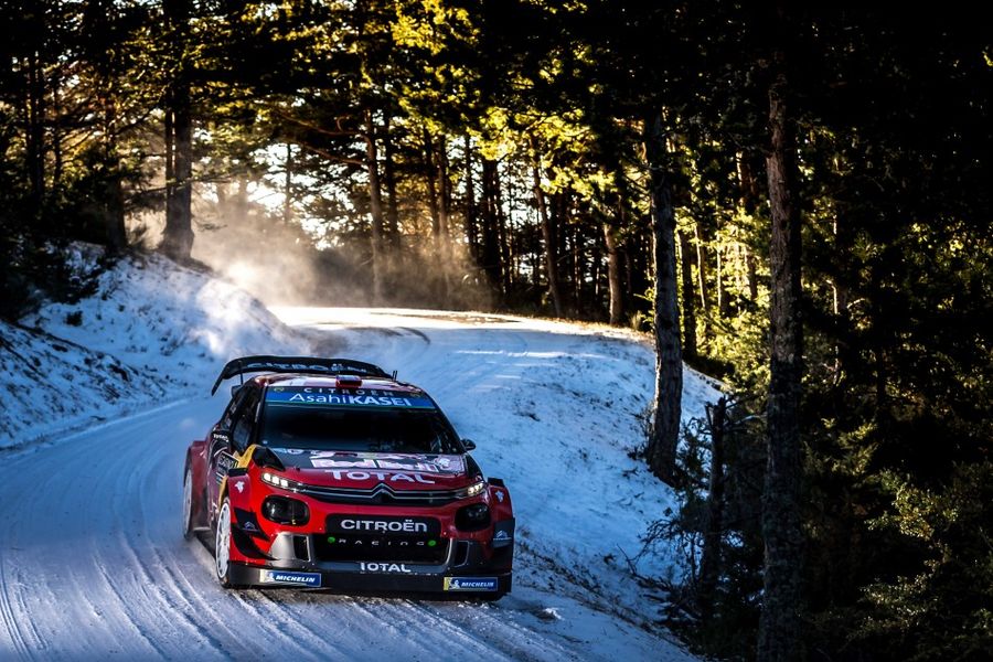 Rallye Monte-Carlo Friday: advantage to Alpine master Ogier