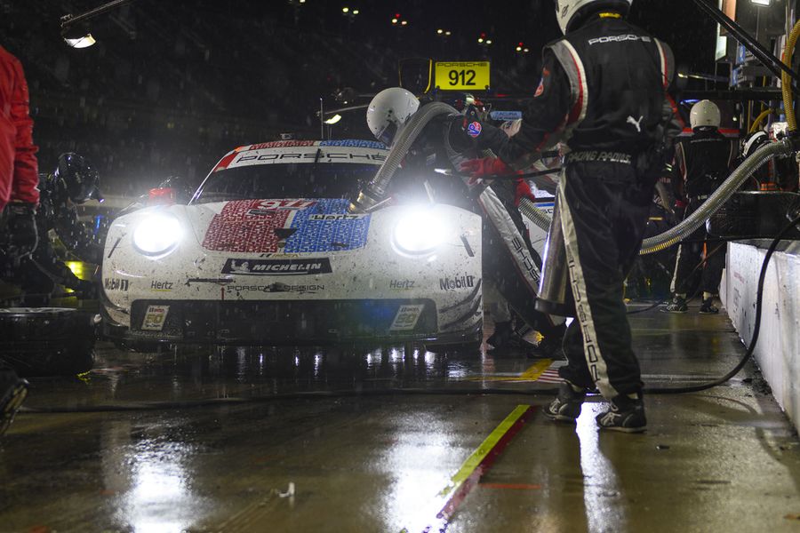 Porsche on the podium at Daytona after strong team effort