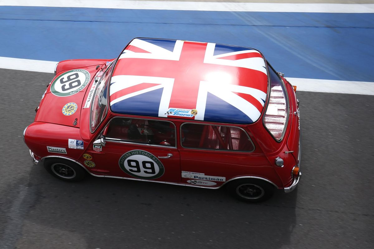 Classic Minis to party at Silverstone Classic: Diamond jubilee festivities on and off track