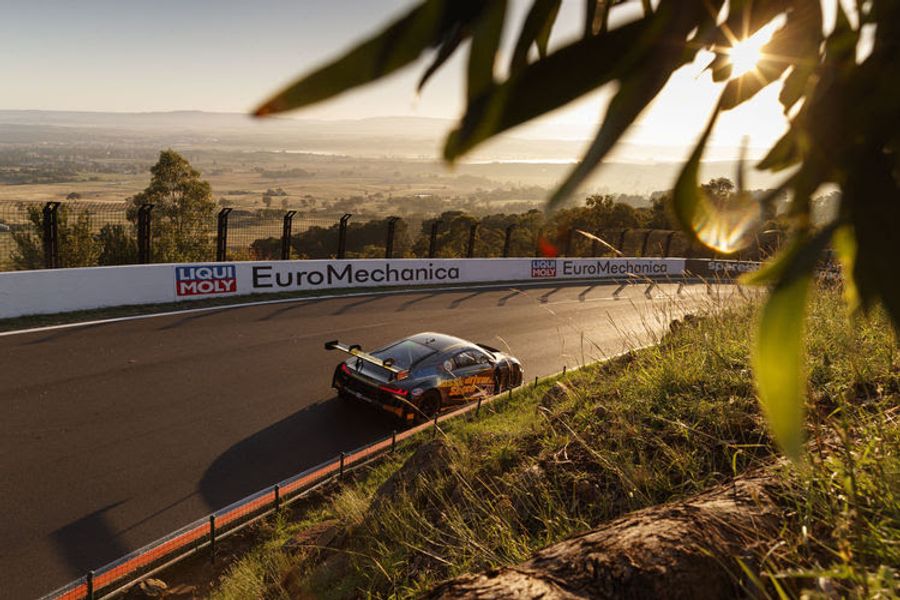 Two Audi R8 LMS score podium spots in Bathurst 12hr Pro-Am