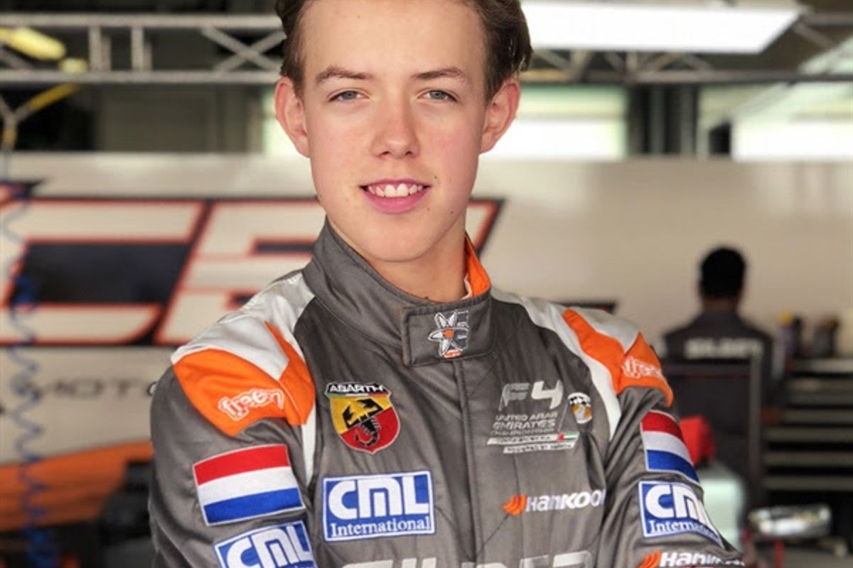 Tijmen van der Helm Makes F4 Debut With MP Motorsport