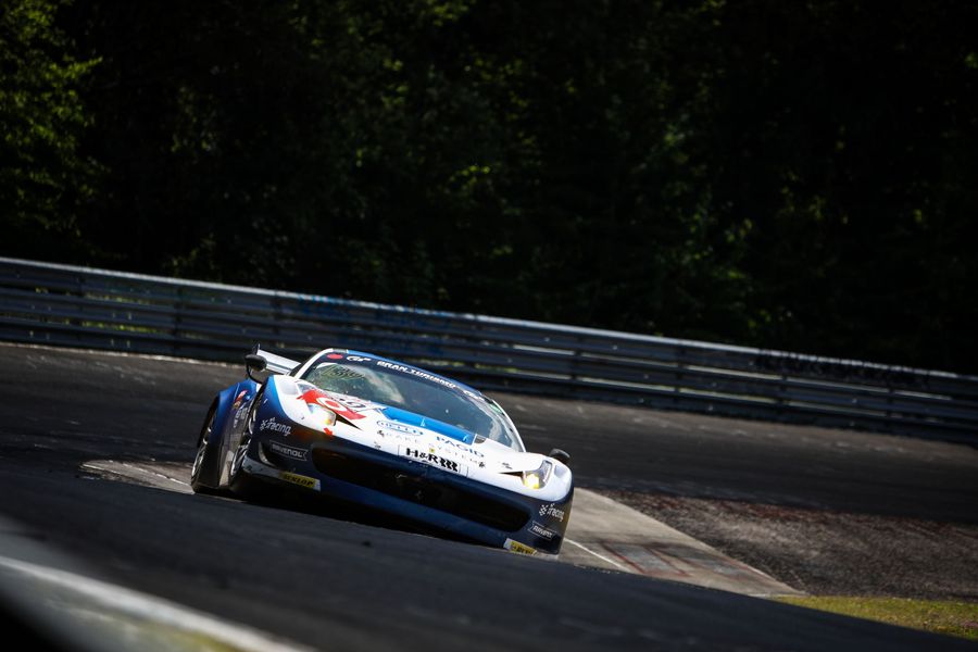 Two Ferraris to start in the VLN