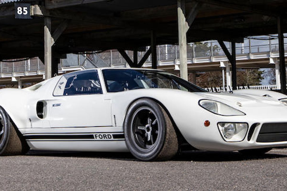 Ultra rare Terry Drury Tribute Ford GT40 on offer at Bonhams