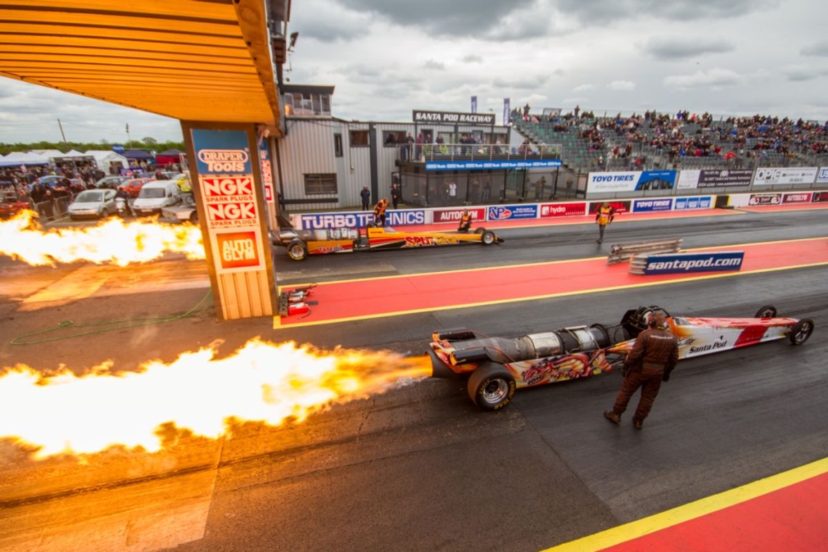 Jet's get ready to rumble at Santa Pod Raceway