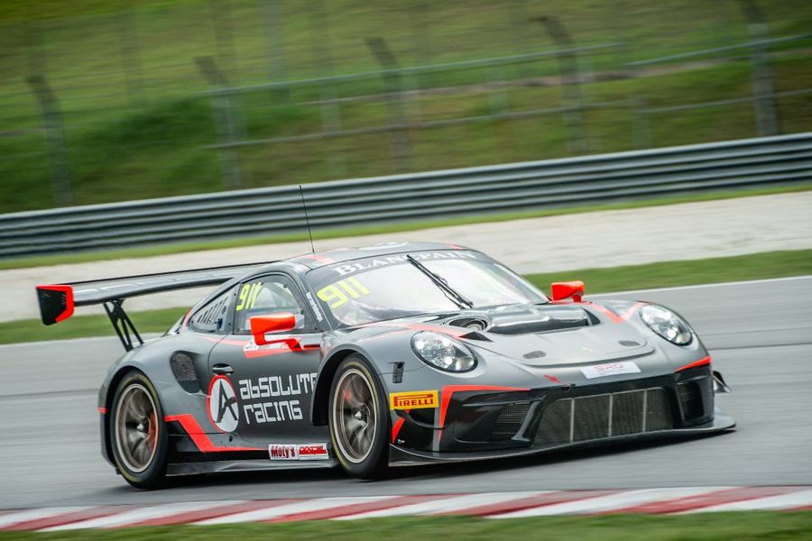 Seven new Porsche 911 GT3 R take to Blancpain GT World Challenge Asia grid