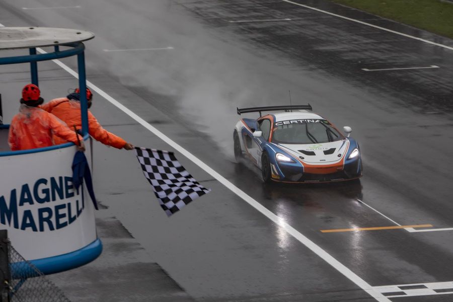 Perfect weekend for Equipe Verschuur with double Monza GT4 victory