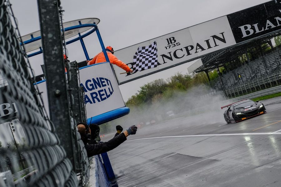 Jens Reno Møller masters the wet to take second Blancpain GT Sports Club win at Monza