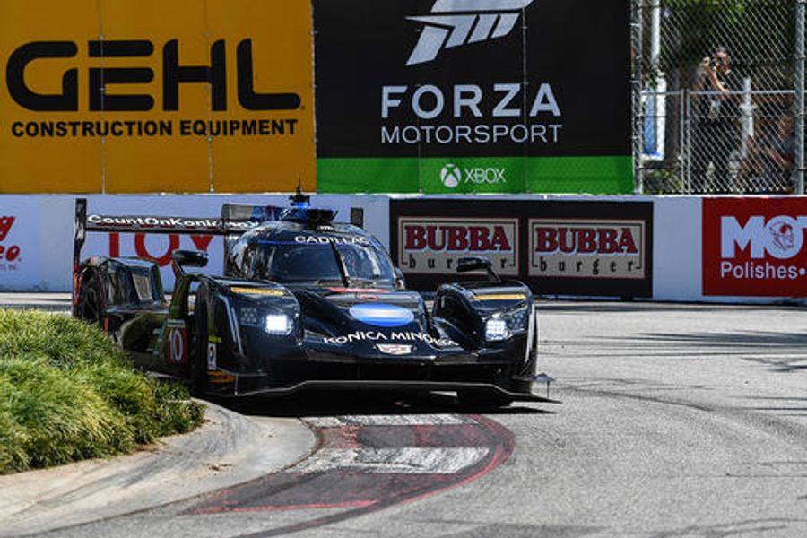 Albuquerque, Barbosa Go Back-to-Back in BUBBA burger Sports Car Grand Prix at Long Beach