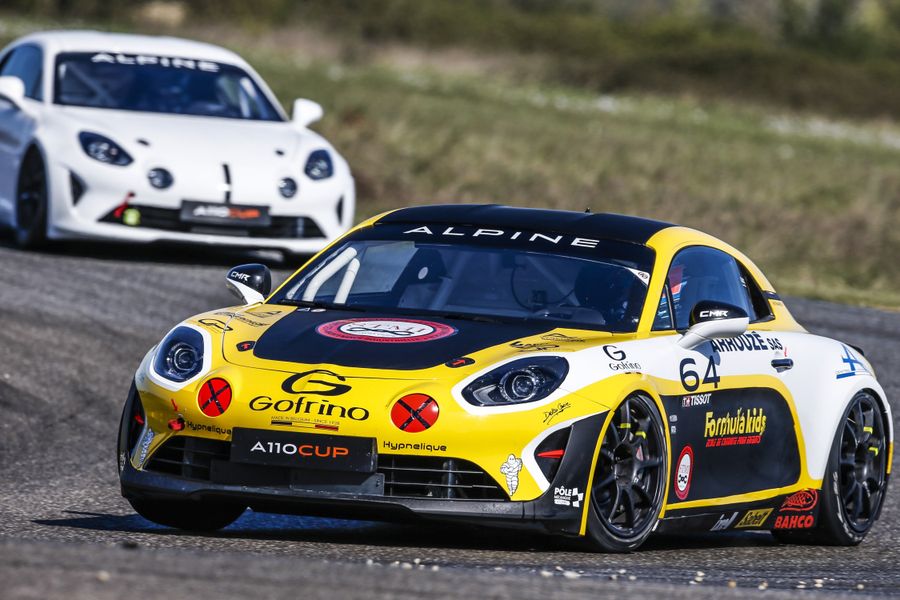 Alpine Elf Europa Cup ready for Coupes de Pâques in Nogaro