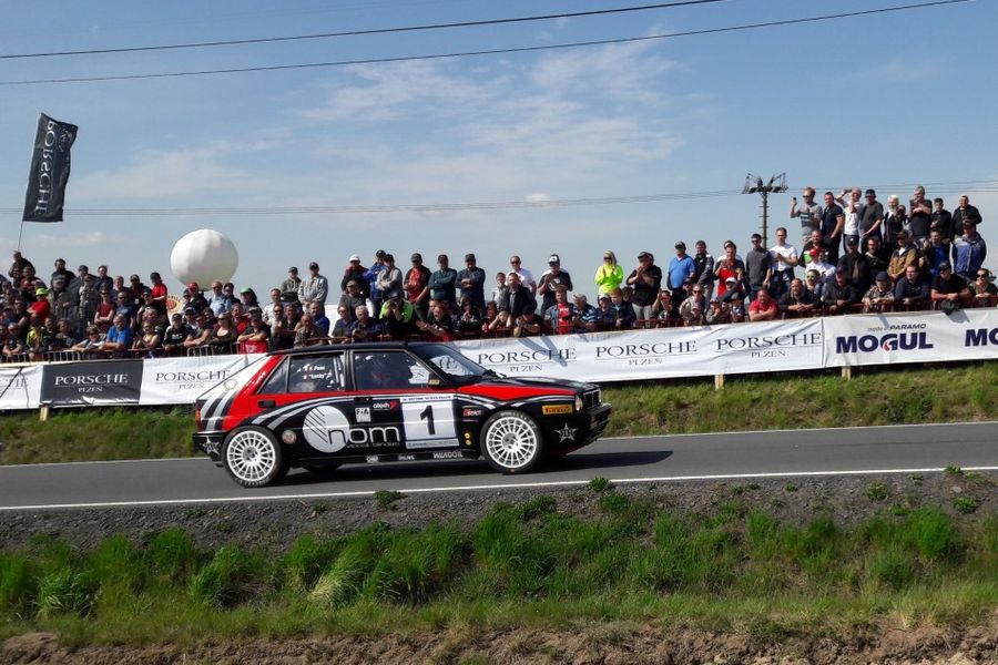 Lancia Delta Integrale leading after first leg of Historic Vltava Rallye