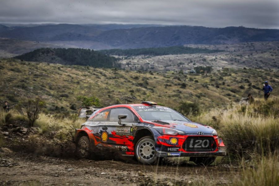 Neuville increases lead with Rally Argentina win