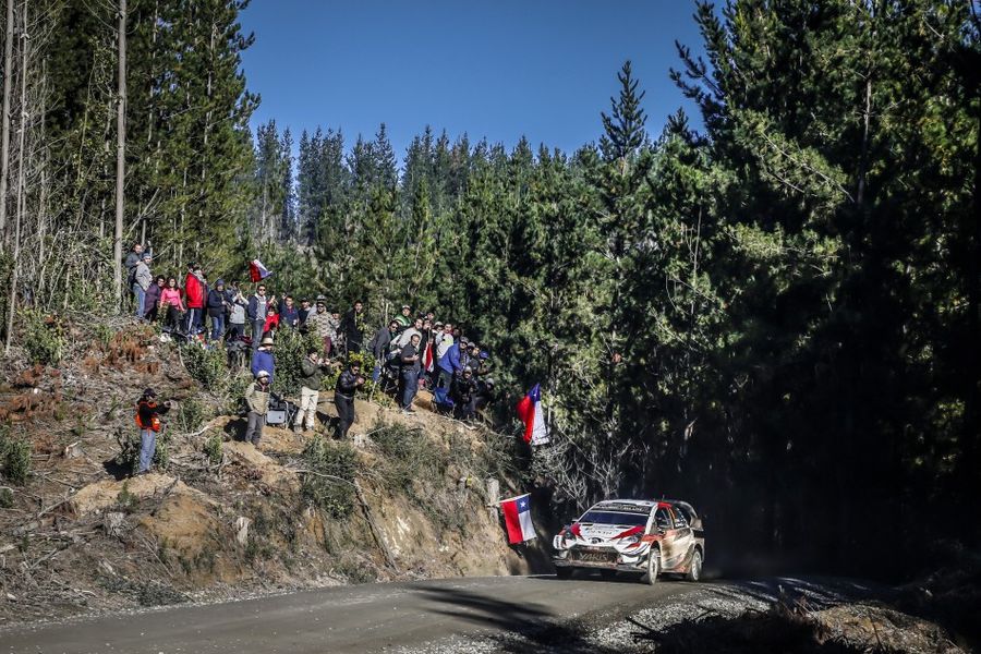 Tanak dominates opening day of Rally Chile