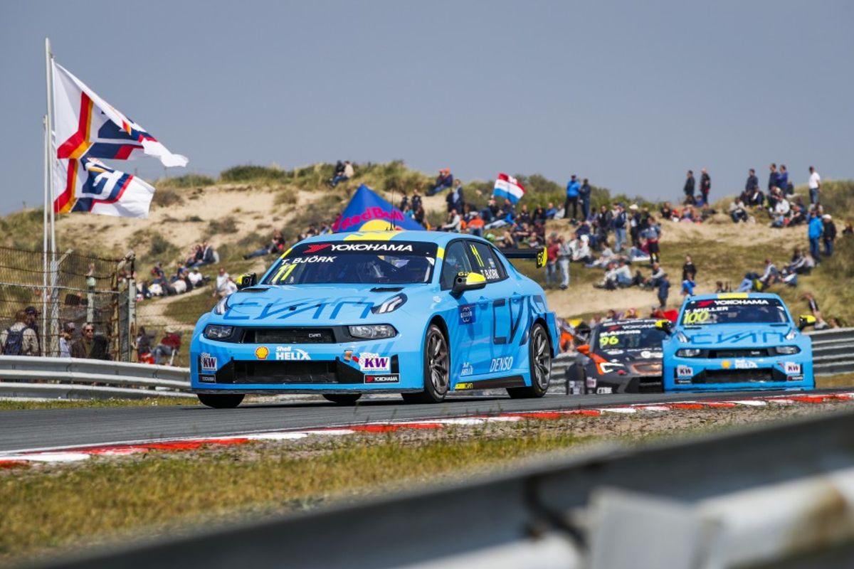 Thed Björk wins WTCR Race of Netherlands
