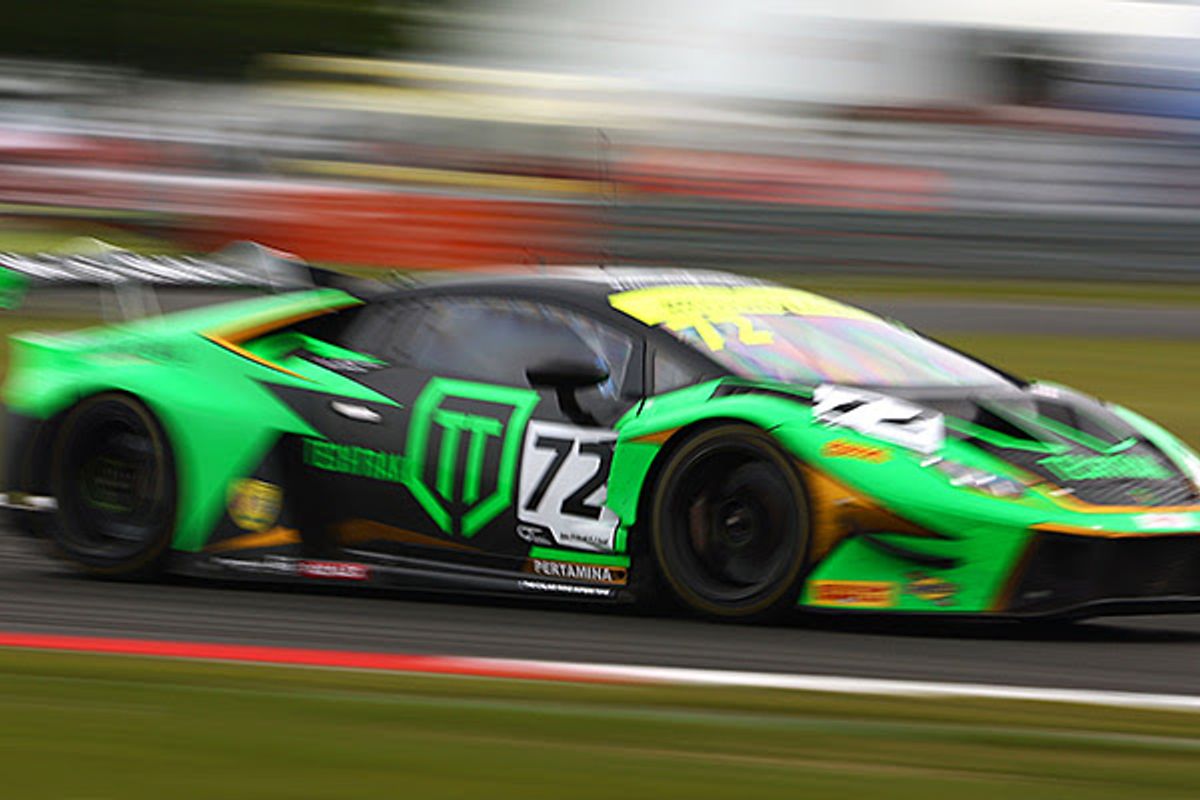Barwell's Balon and Keen double up at Snetterton GT