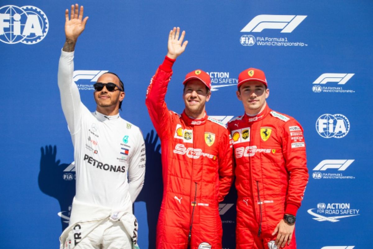 Vettel beats Hamilton to Canadian Grand Prix pole